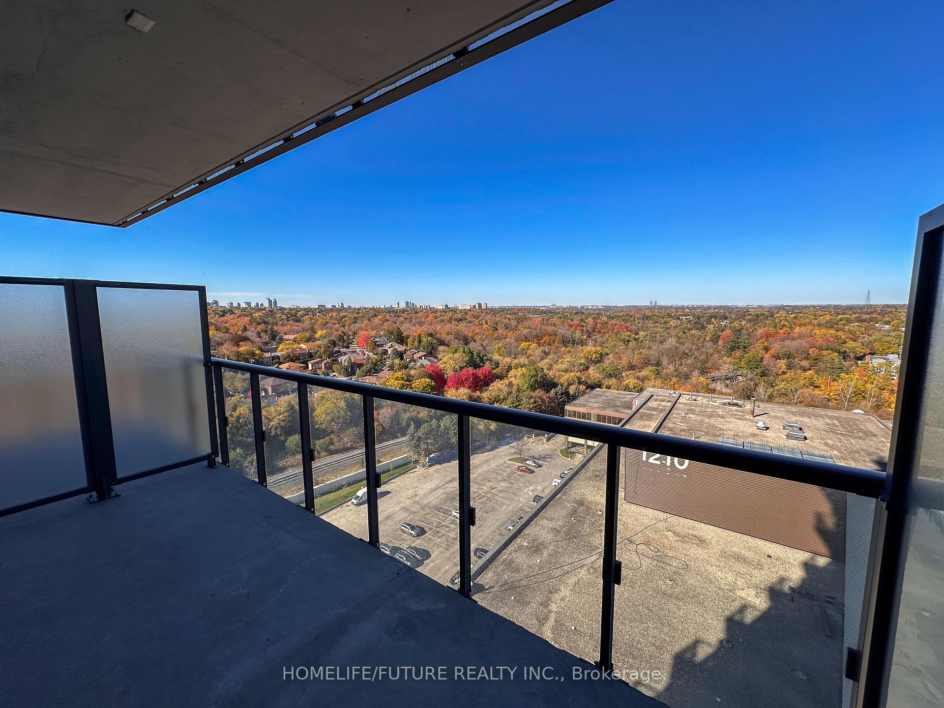 Photo 11 of Unit 1807, 29 Green Trail, North York, Bayview Village — HOMEH
