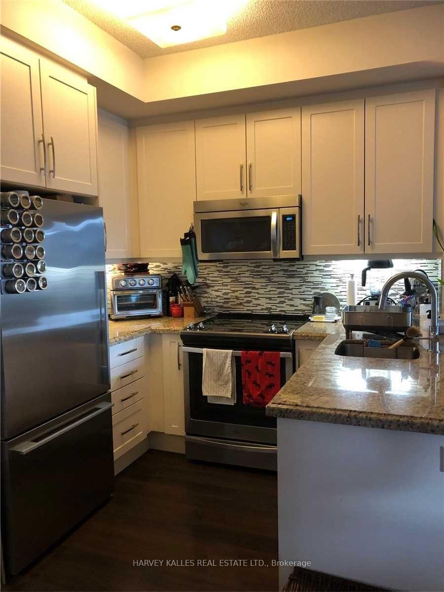 Photo 5 of Unit 411, 2 Old Mill Drive, Toronto, High Park-Swansea — HOMEH