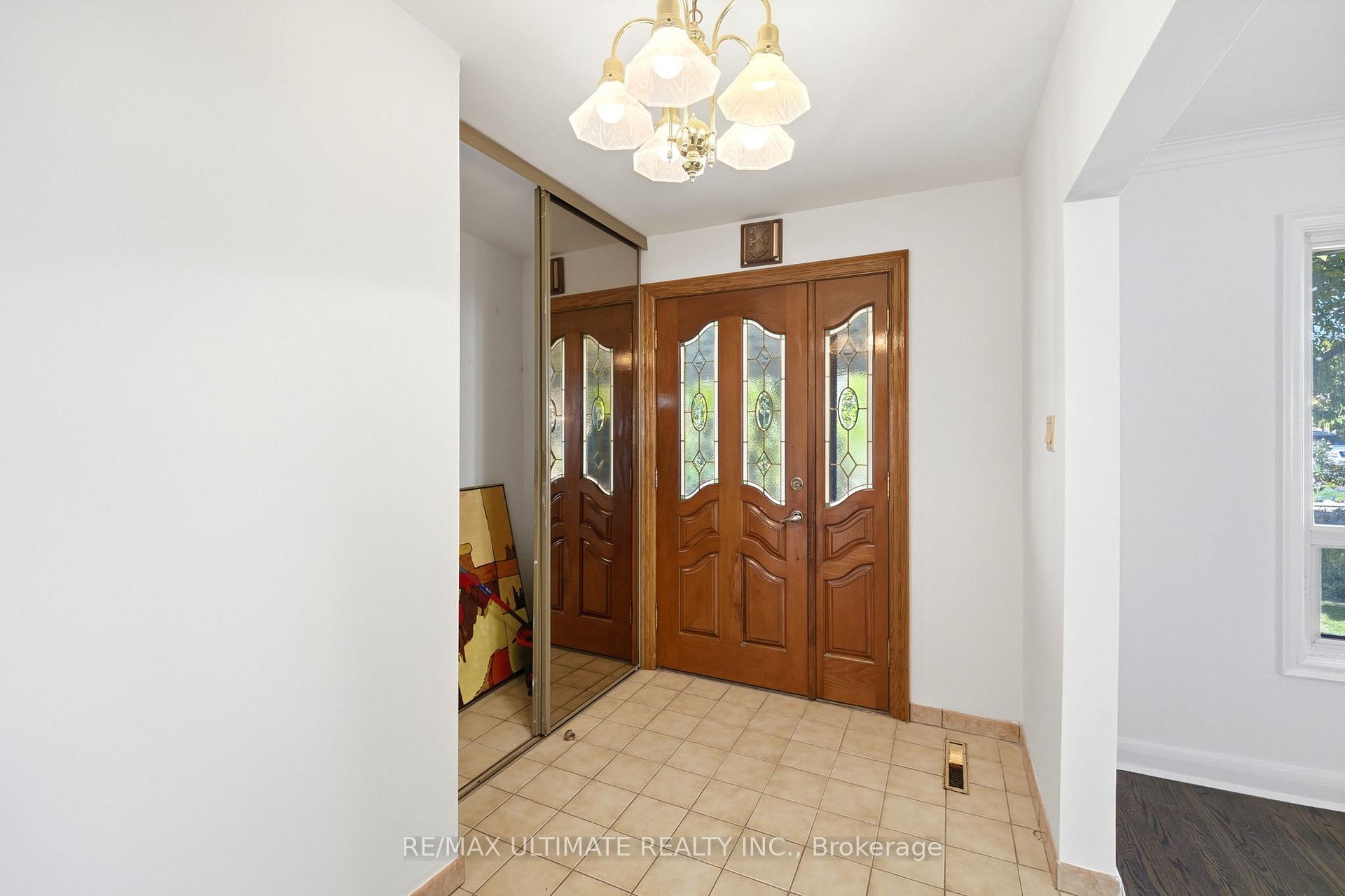 Photo 16 of 21 Tulip Drive, Scarborough, Wexford-Maryvale — HOMEH