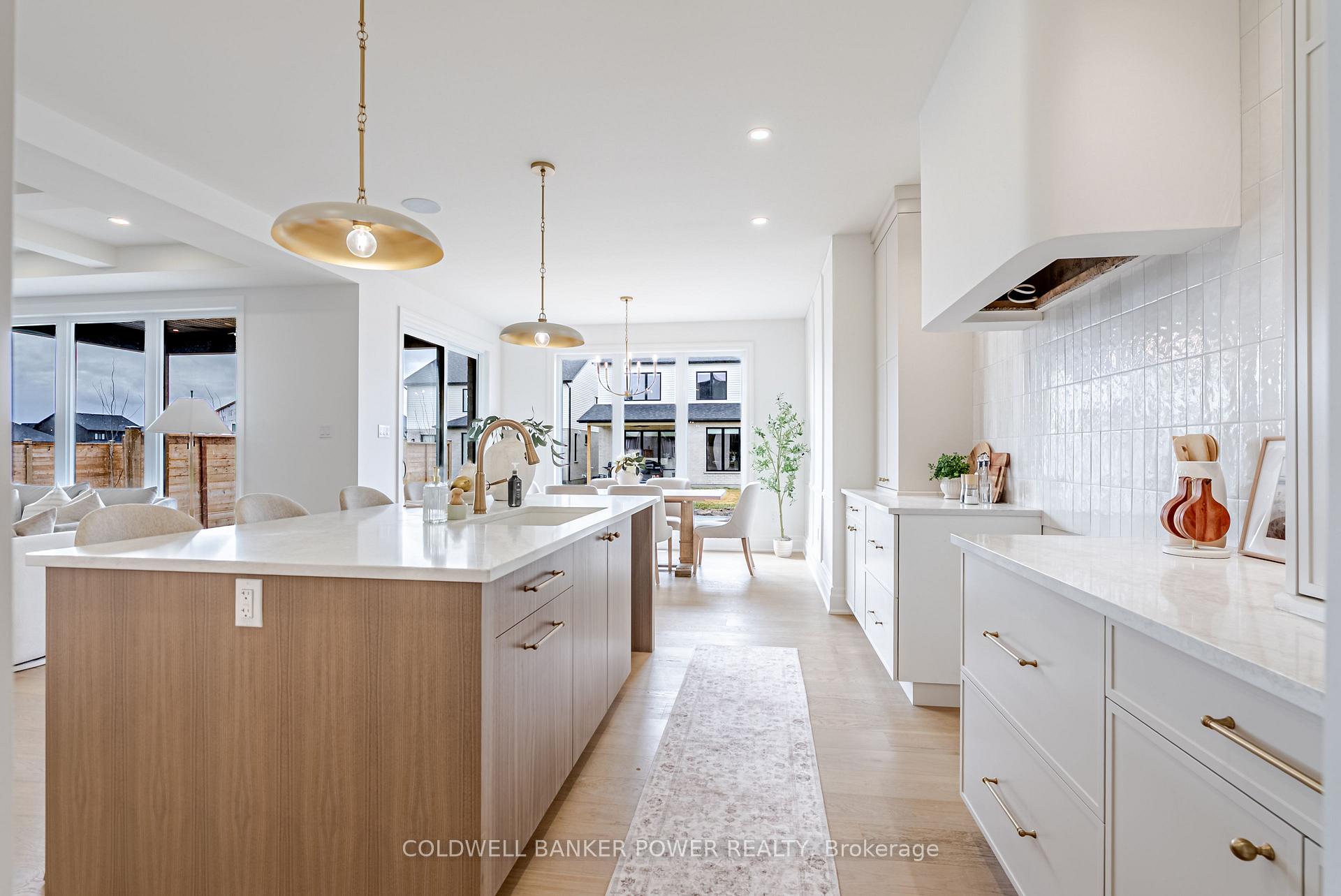 Photo 13 of 3147 Gillespie Trail, London, South V — HOMEH