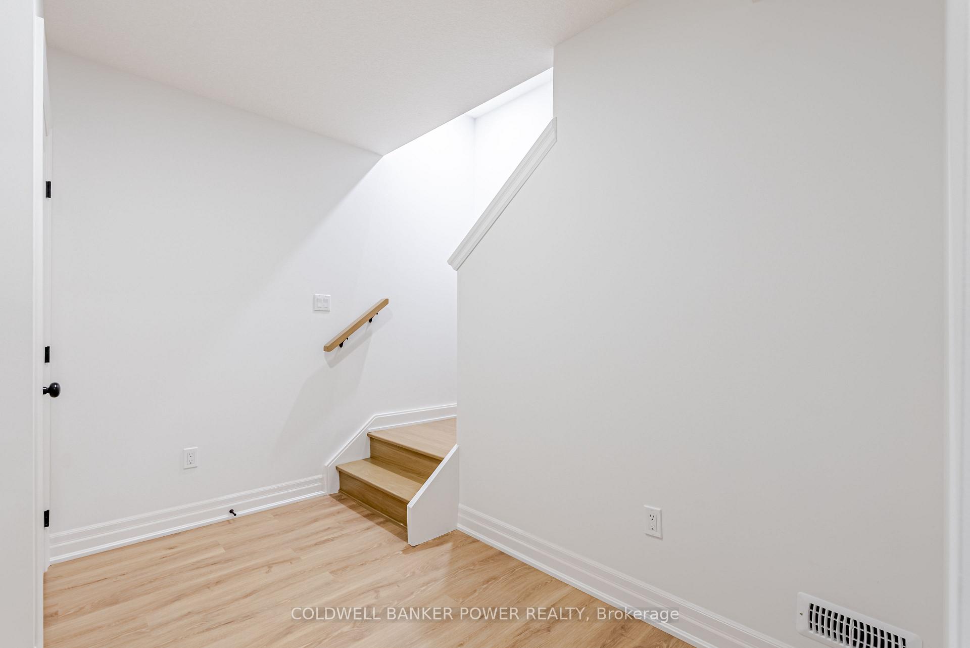 Photo 39 of 3147 Gillespie Trail, London, South V — HOMEH
