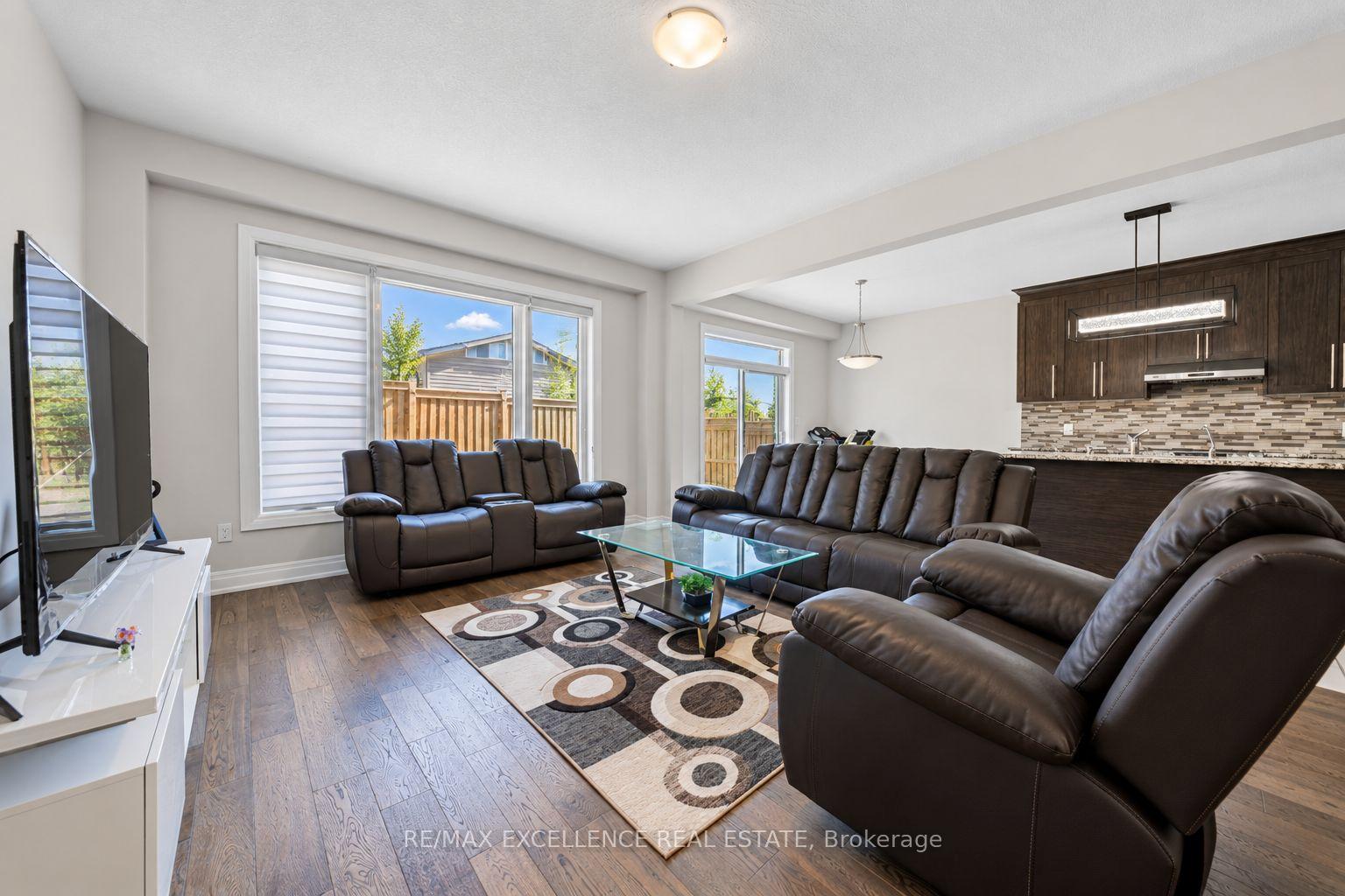 Photo 5 of 119 Ian Ormston Drive, Kitchener, Doon South — HOMEH