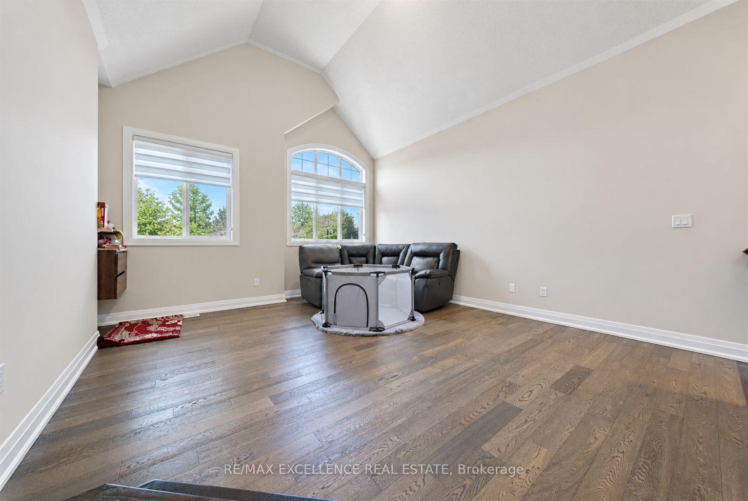 Photo 13 of 119 Ian Ormston Drive, Kitchener, Doon South — HOMEH