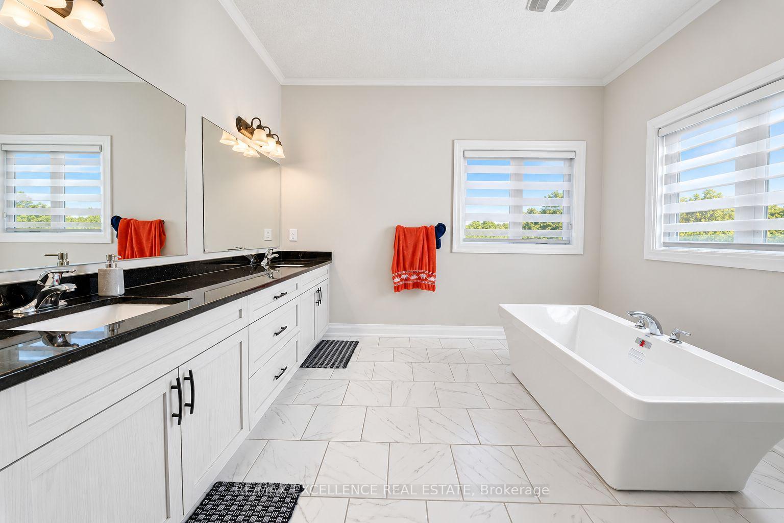 Photo 16 of 119 Ian Ormston Drive, Kitchener, Doon South — HOMEH