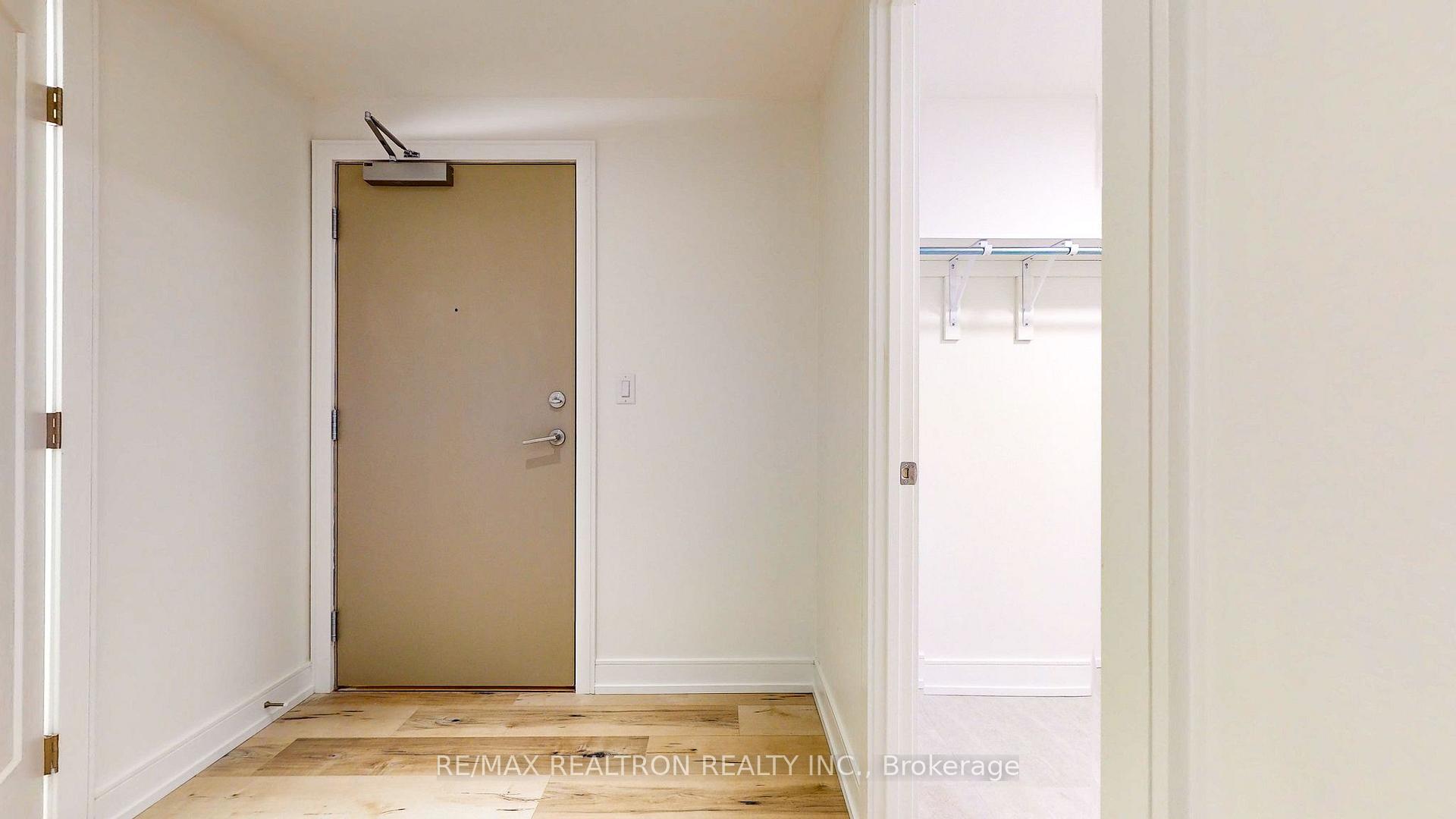 Photo 3 of Unit 813, 185 Dunlop Street E, Barrie, City Centre — HOMEH
