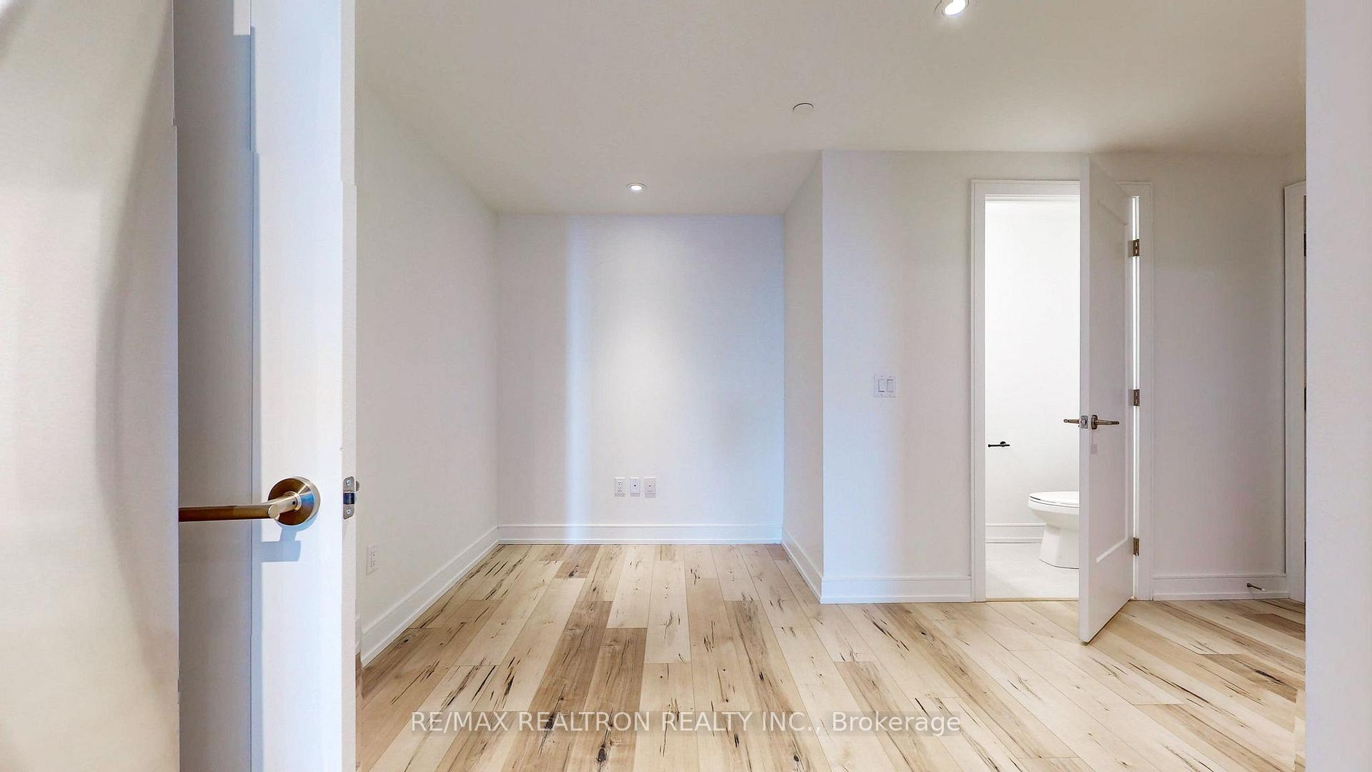 Photo 18 of Unit 813, 185 Dunlop Street E, Barrie, City Centre — HOMEH