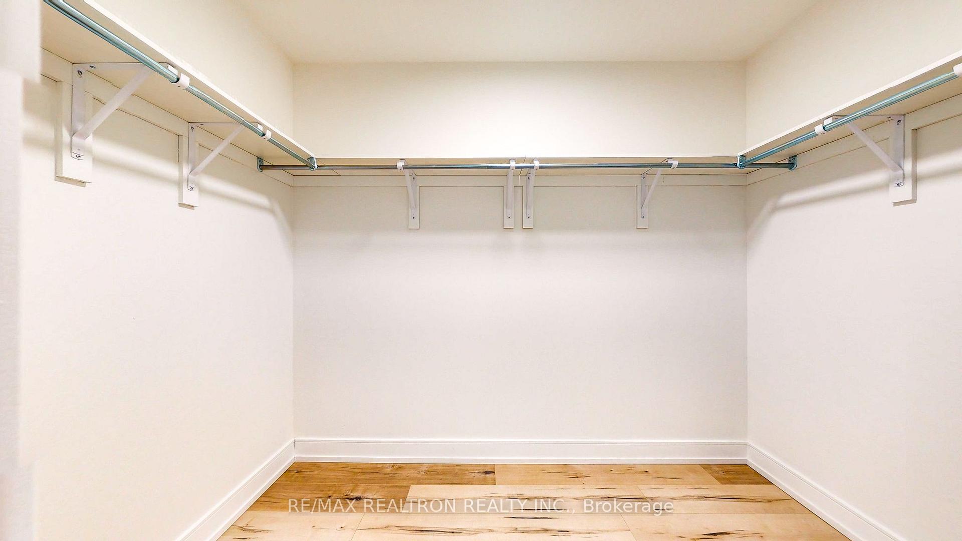 Photo 19 of Unit 813, 185 Dunlop Street E, Barrie, City Centre — HOMEH