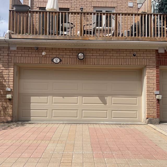 Photo 2 of Unit 11, 200 Tenth Street, Etobicoke, New Toronto — HOMEH