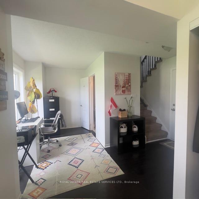 Photo 3 of Unit 11, 200 Tenth Street, Etobicoke, New Toronto — HOMEH
