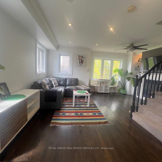 Photo 11 of Unit 11, 200 Tenth Street, Etobicoke, New Toronto — HOMEH