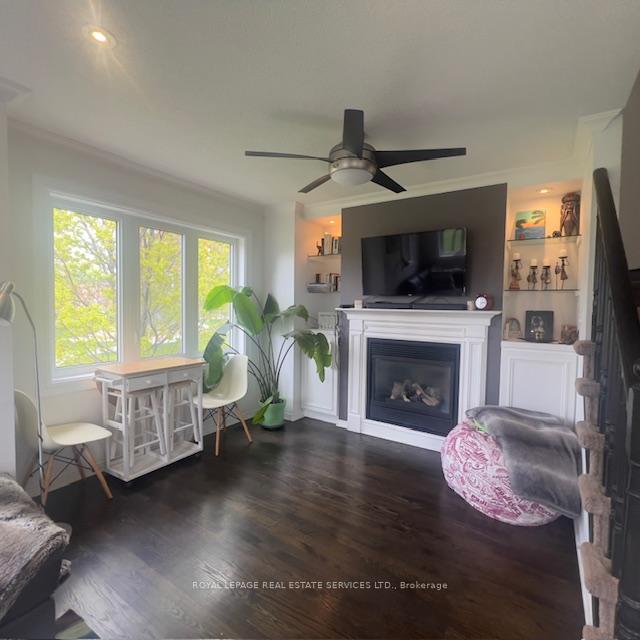 Photo 15 of Unit 11, 200 Tenth Street, Etobicoke, New Toronto — HOMEH