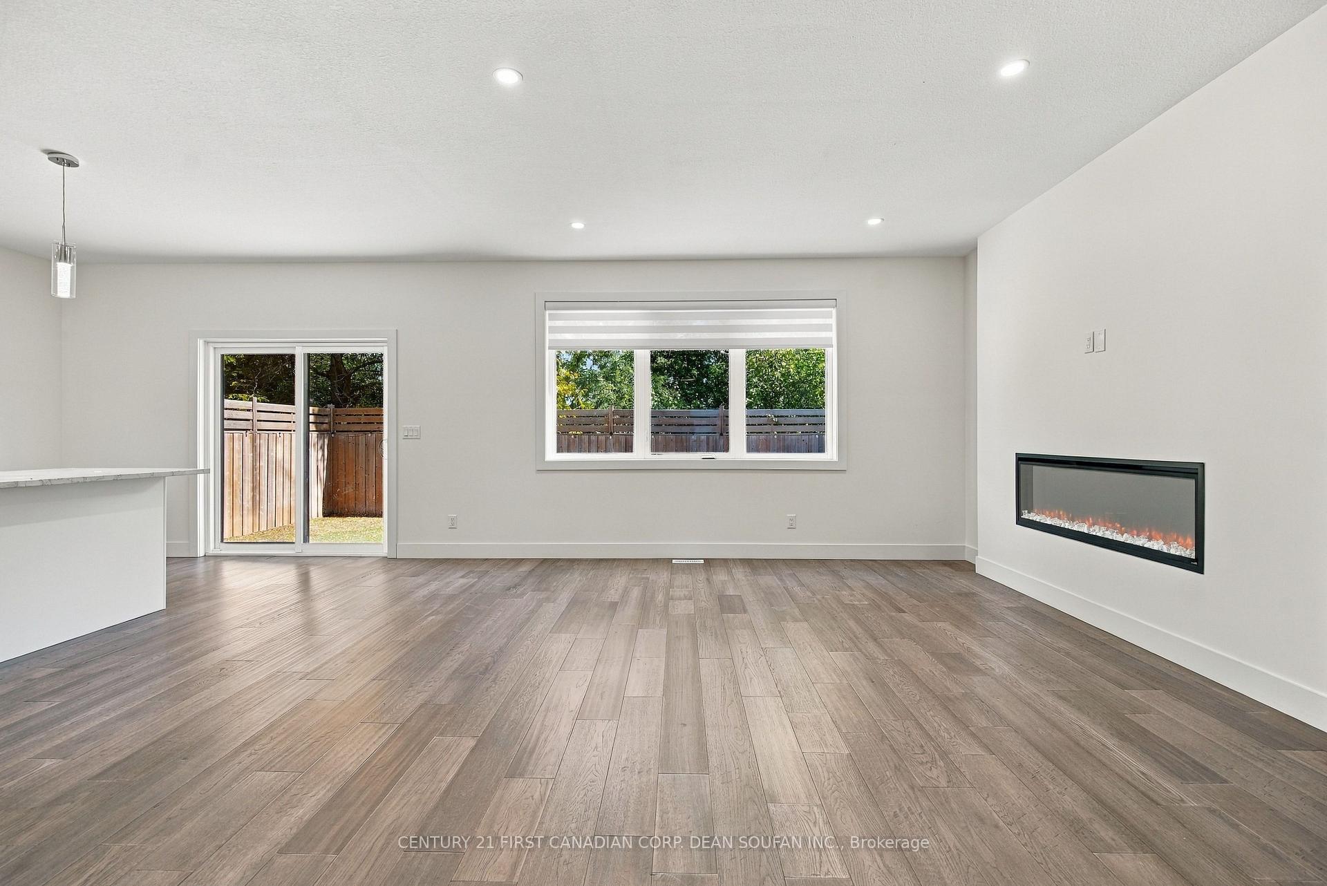 Photo 8 of 3045 Petty Road, London, South W — HOMEH