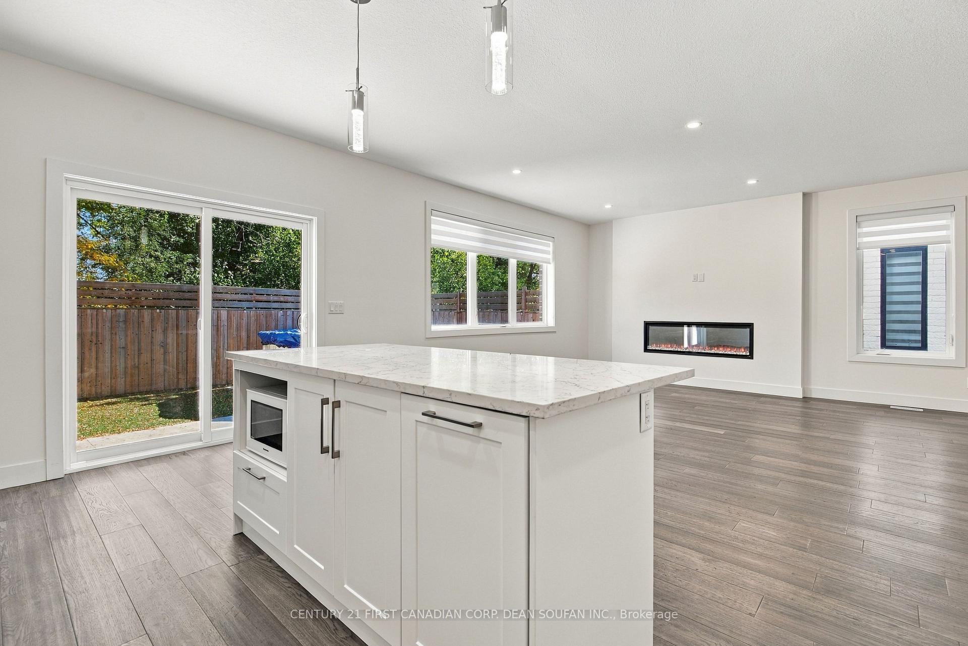 Photo 17 of 3045 Petty Road, London, South W — HOMEH