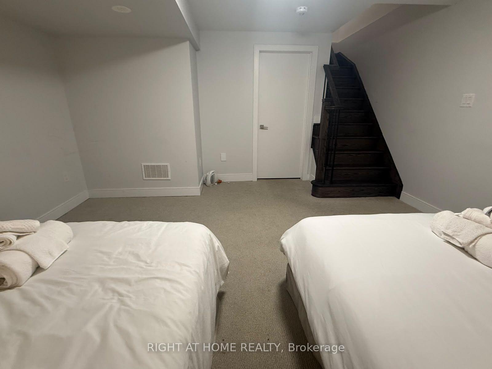 Photo 18 of 1142 Beachcomber Road, Mississauga, Lakeview — HOMEH