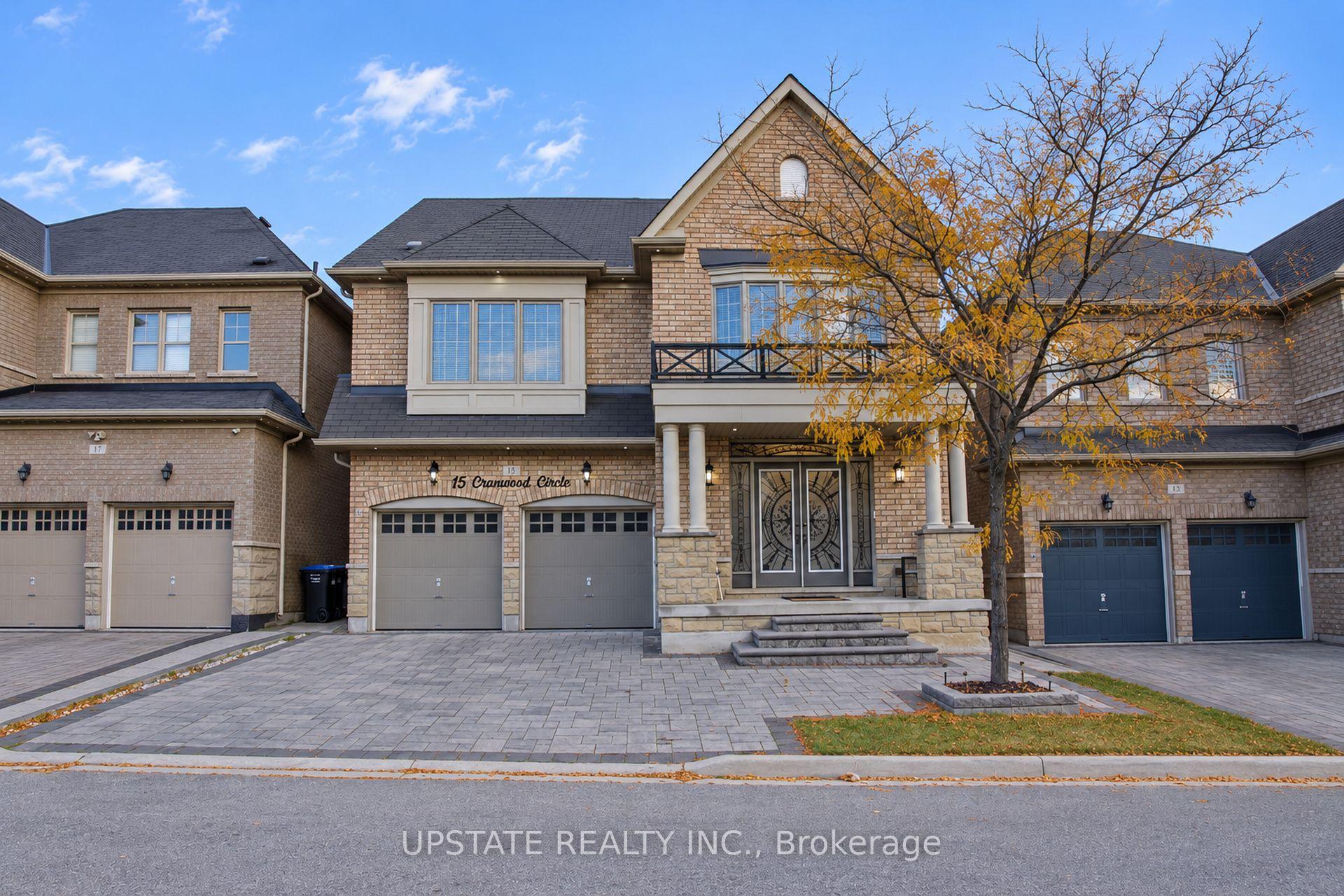 Photo 2 of 15 Cranwood Circle, Brampton, Credit Valley — HOMEH