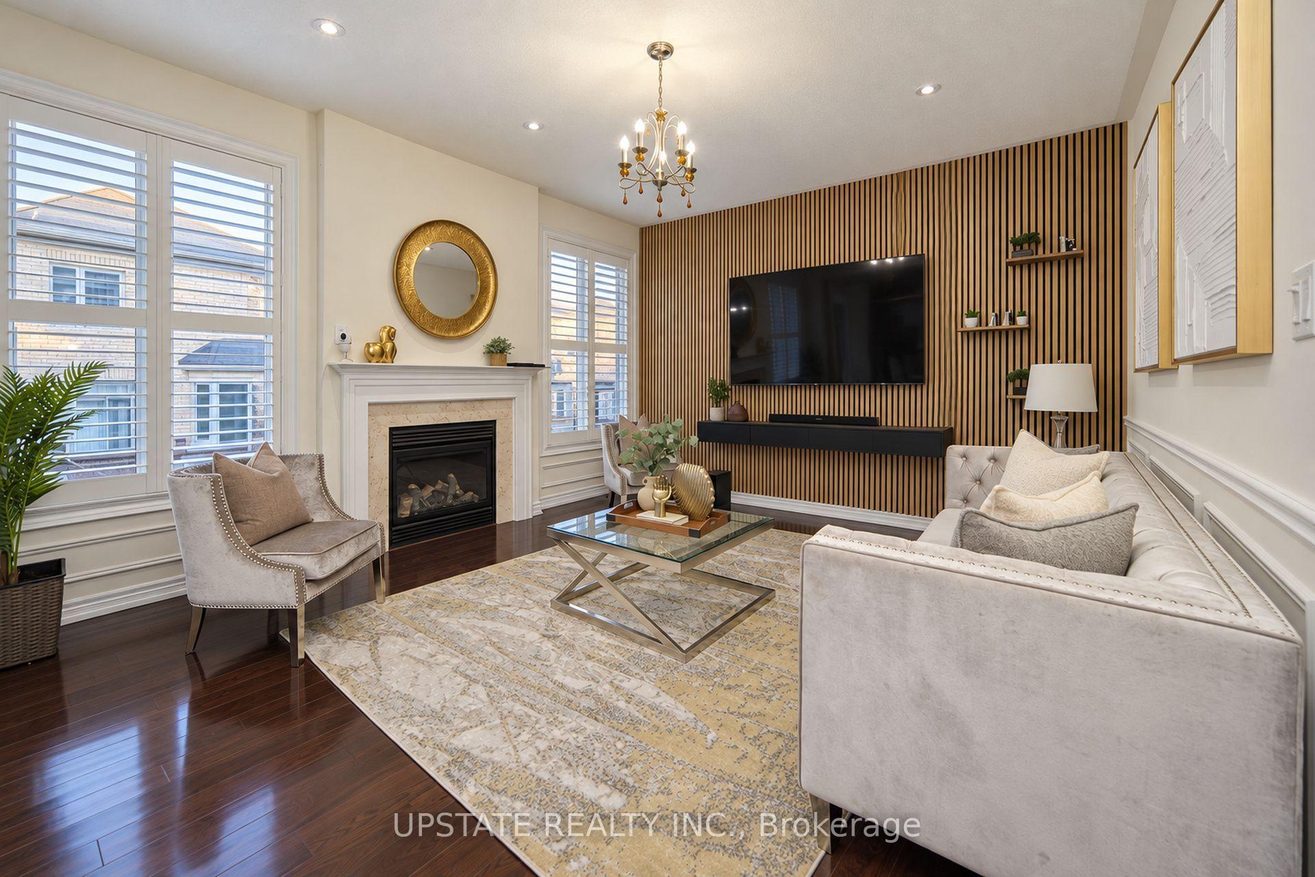 Photo 9 of 15 Cranwood Circle, Brampton, Credit Valley — HOMEH