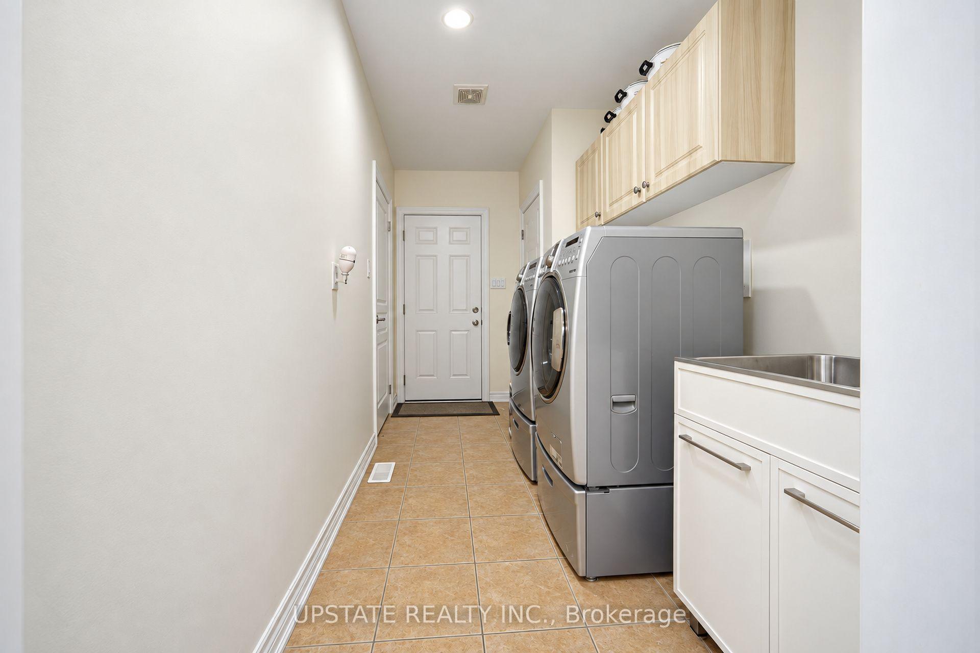Photo 15 of 15 Cranwood Circle, Brampton, Credit Valley — HOMEH
