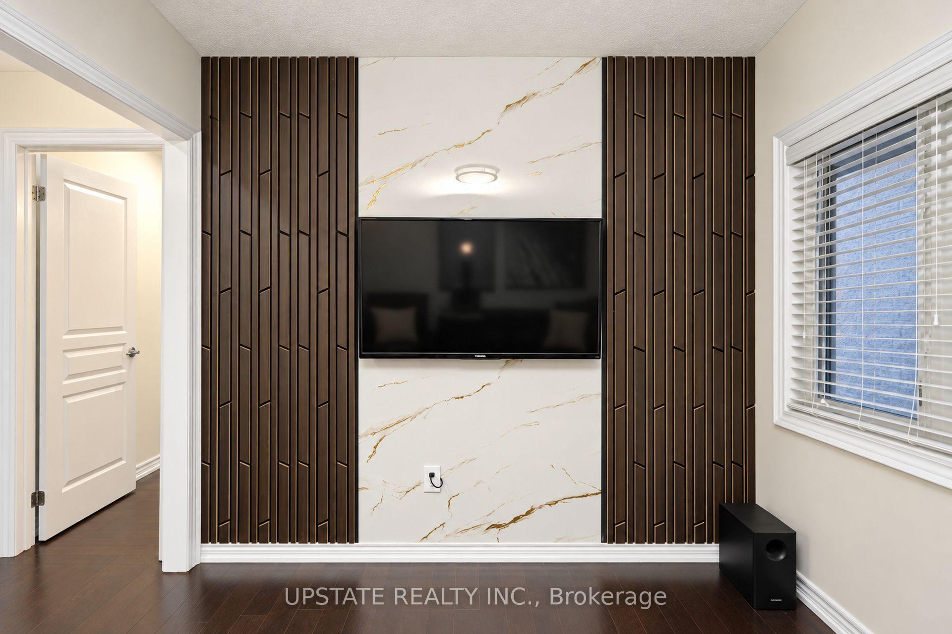 Photo 25 of 15 Cranwood Circle, Brampton, Credit Valley — HOMEH