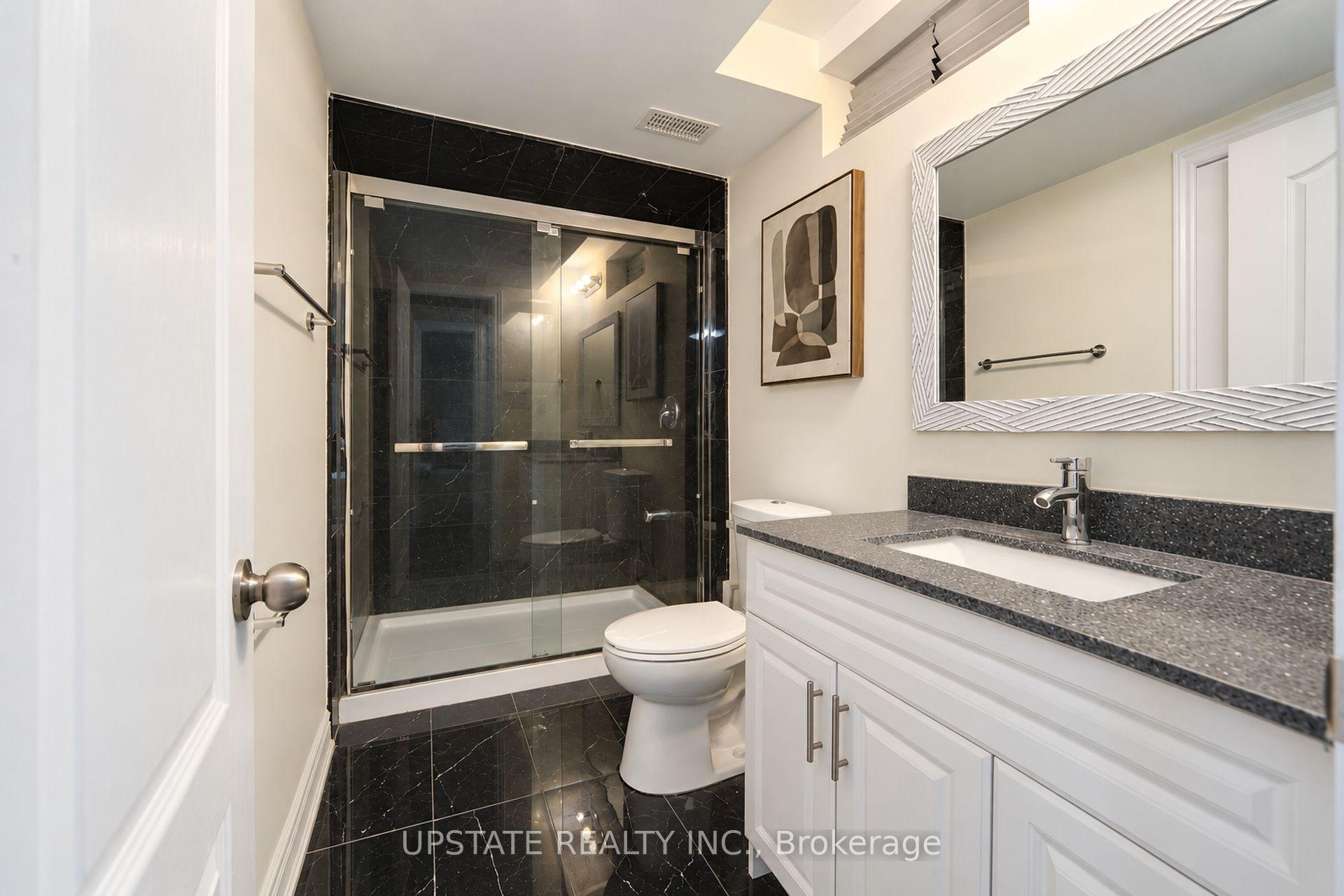 Photo 39 of 15 Cranwood Circle, Brampton, Credit Valley — HOMEH