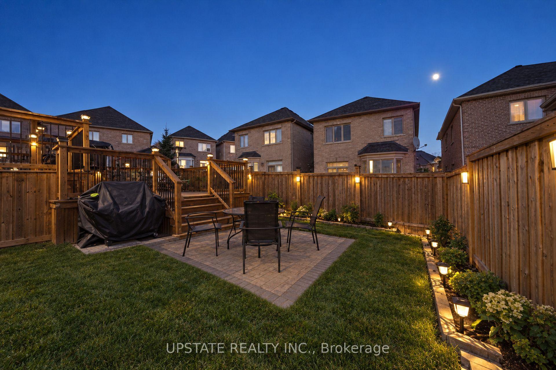 Photo 40 of 15 Cranwood Circle, Brampton, Credit Valley — HOMEH