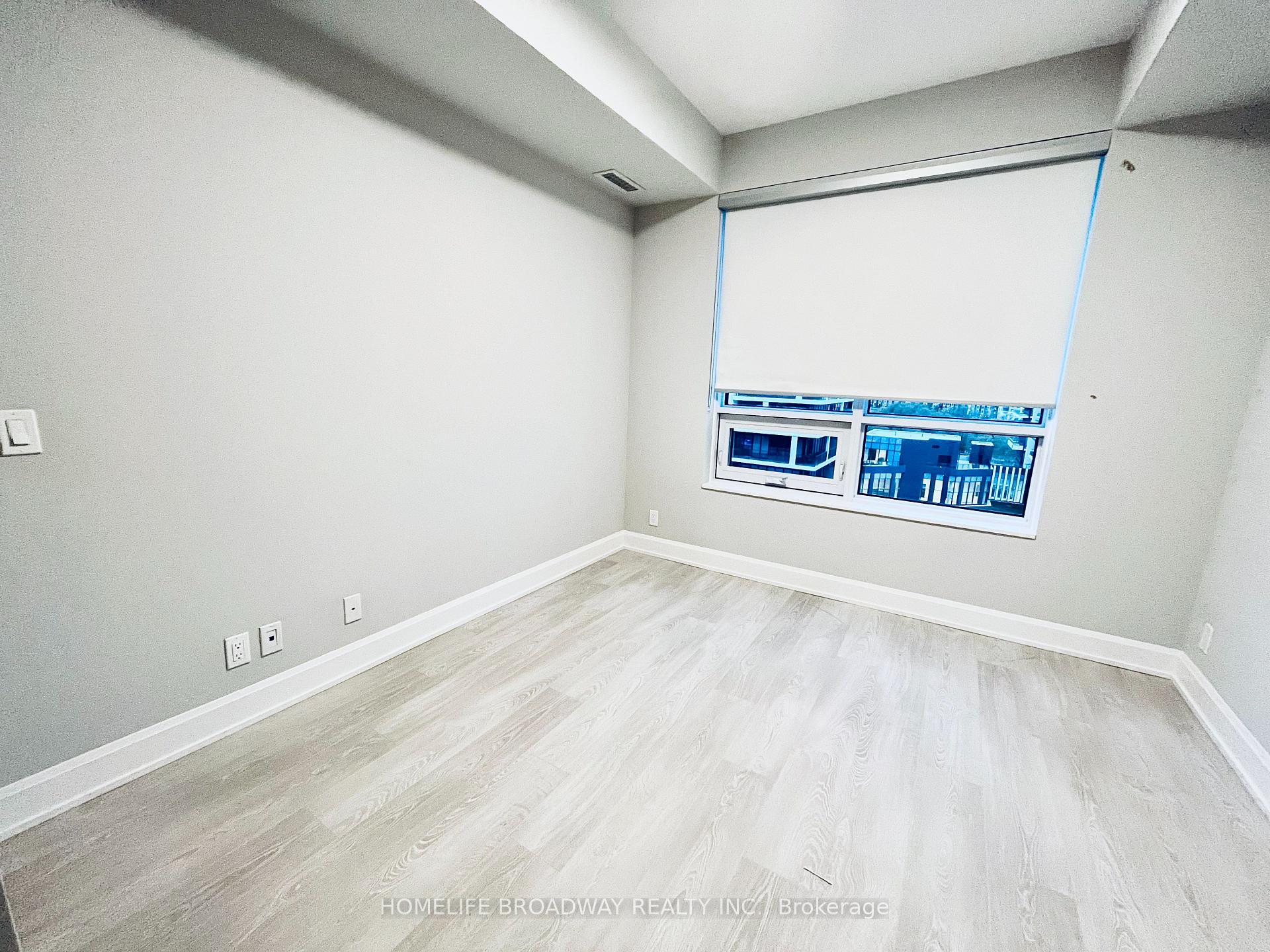 Photo 8 of Unit 927, 38 Water Walk Drive, Markham, Unionville — HOMEH