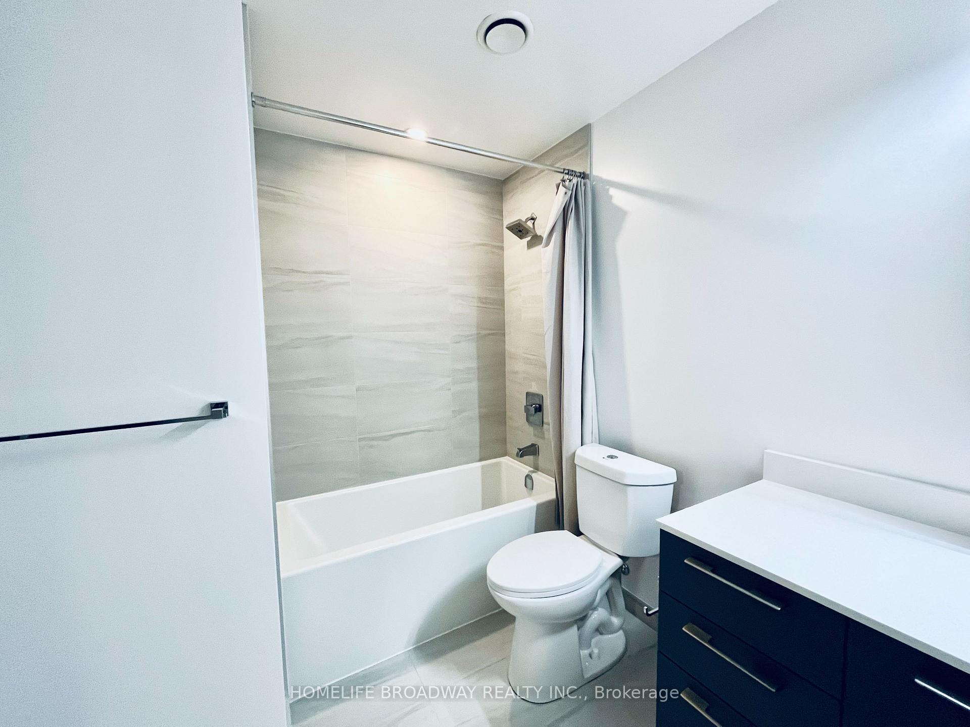 Photo 10 of Unit 927, 38 Water Walk Drive, Markham, Unionville — HOMEH