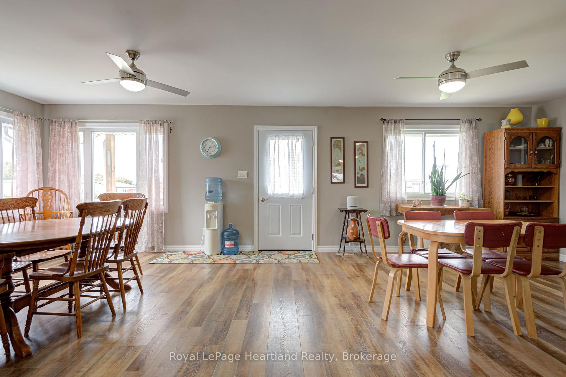 Photo 4 of 160 Huron Road, West Perth, Mitchell — HOMEH