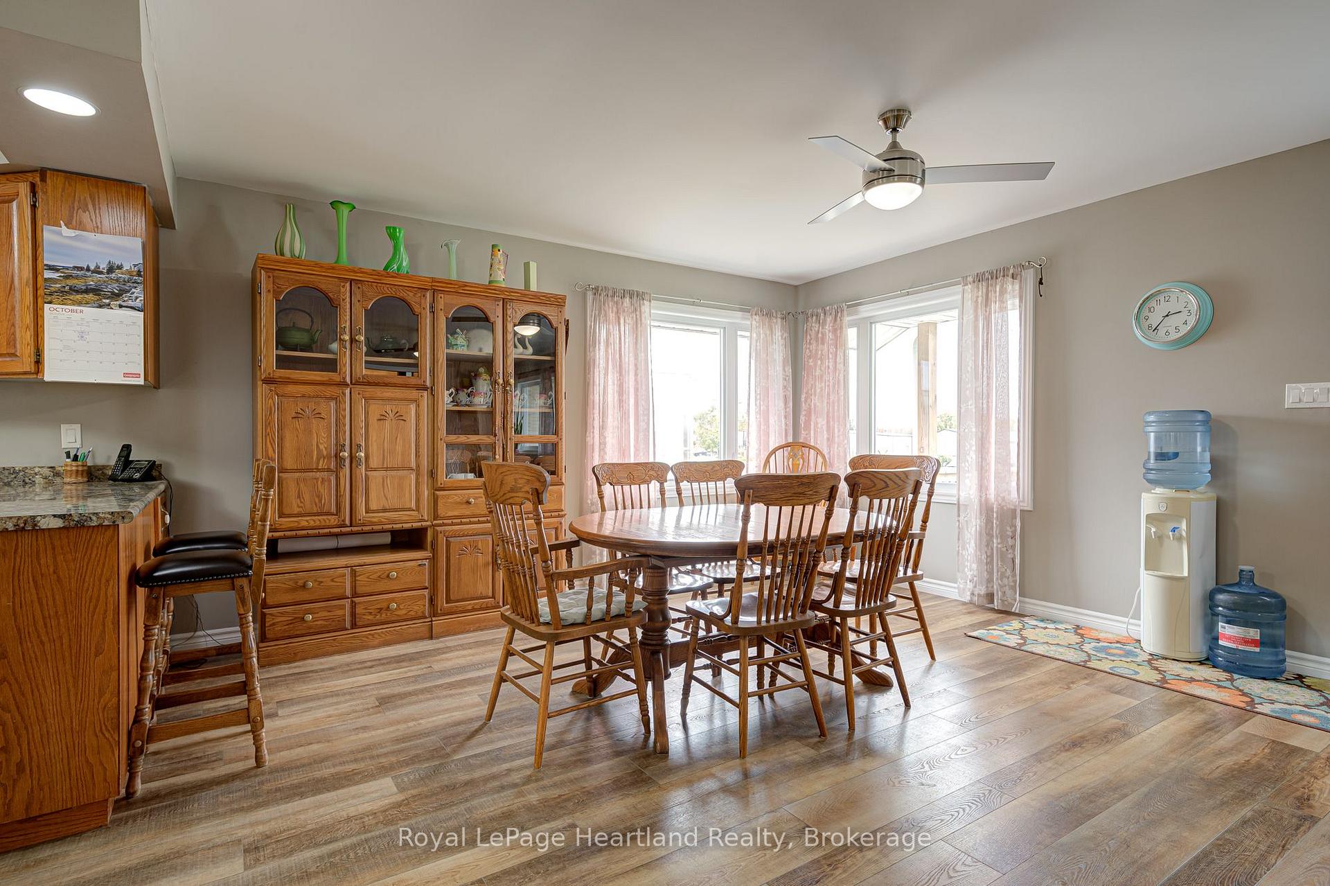 Photo 6 of 160 Huron Road, West Perth, Mitchell — HOMEH