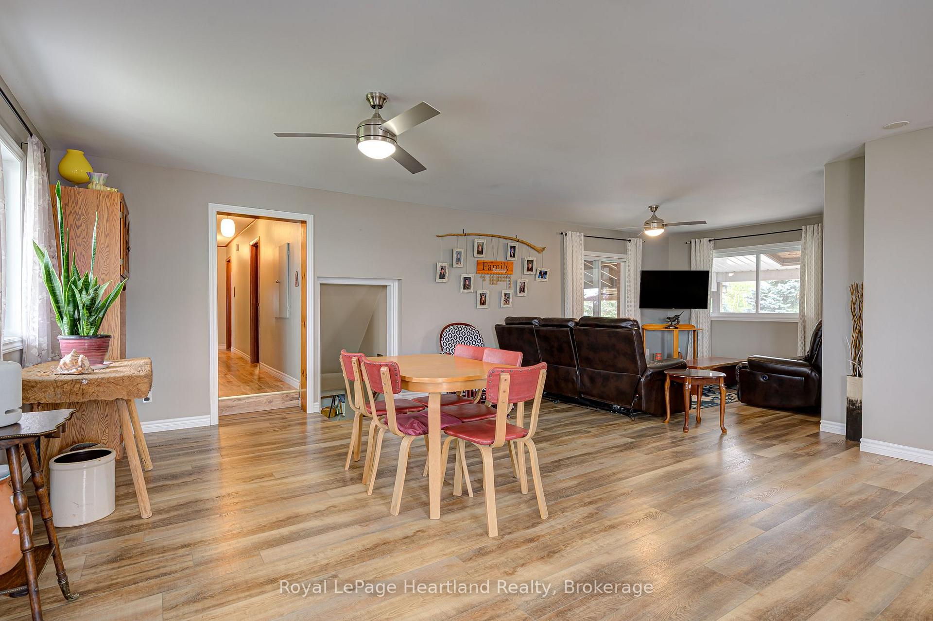 Photo 12 of 160 Huron Road, West Perth, Mitchell — HOMEH