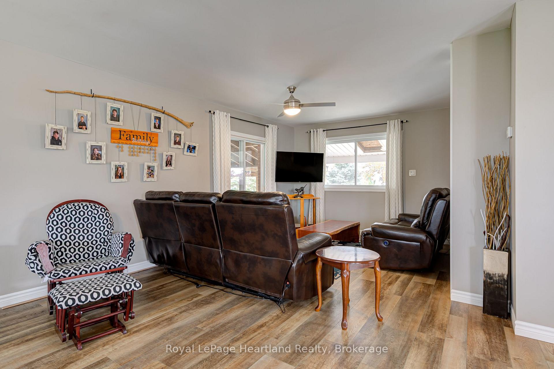 Photo 13 of 160 Huron Road, West Perth, Mitchell — HOMEH