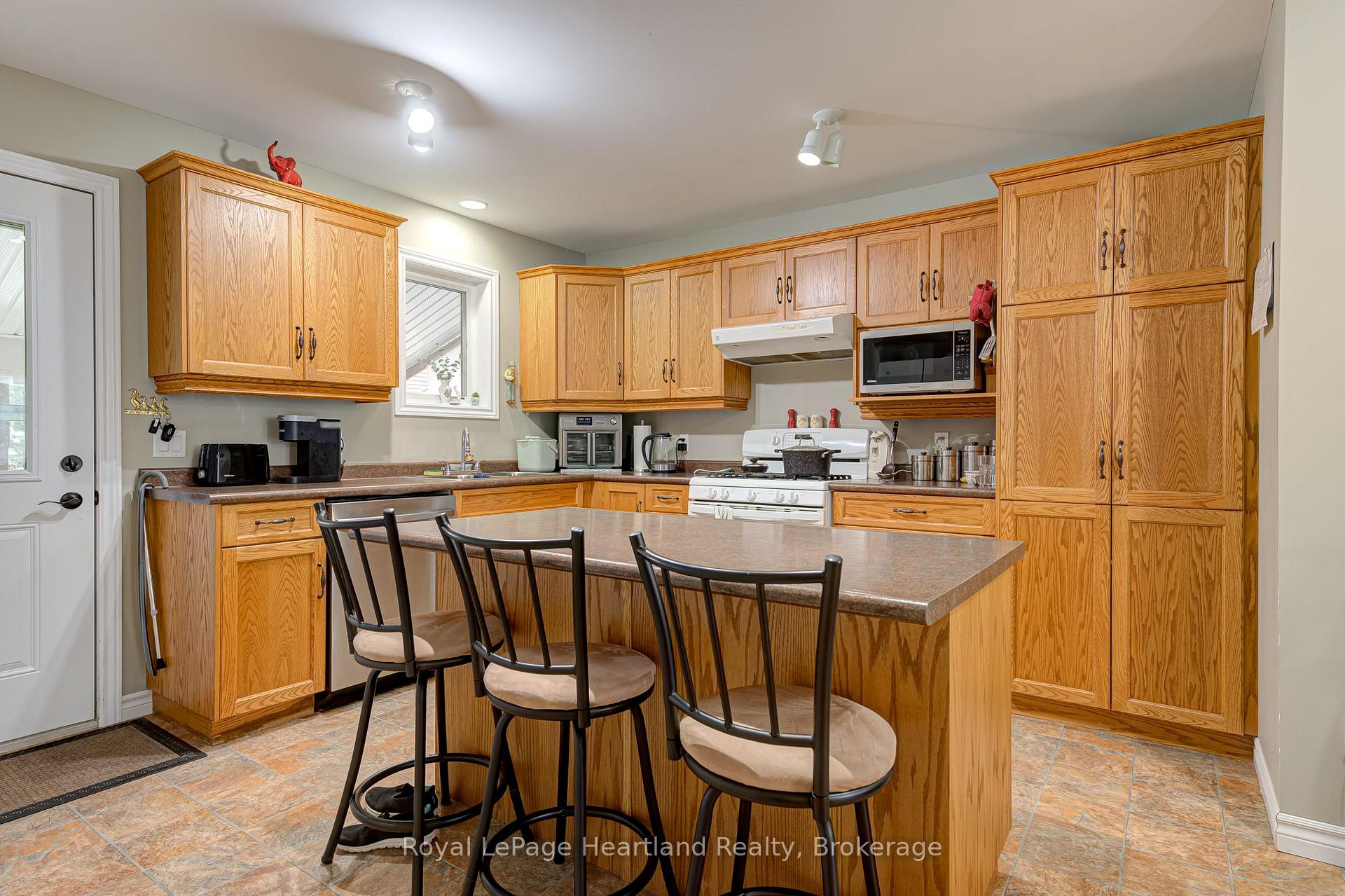 Photo 34 of 160 Huron Road, West Perth, Mitchell — HOMEH