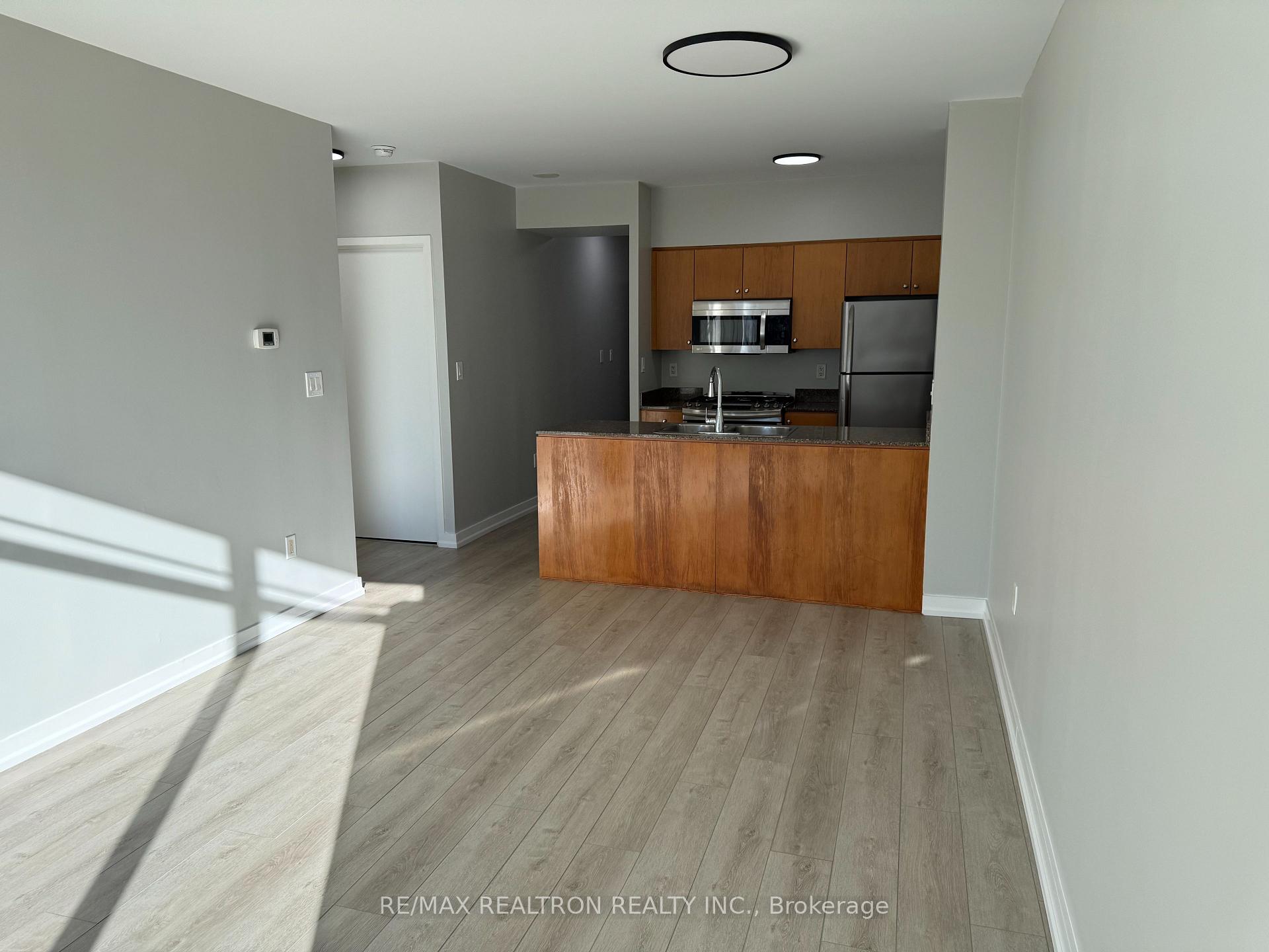Photo 12 of Unit 202, 35 Mariner Terrace, Toronto, Waterfront Communities — HOMEH