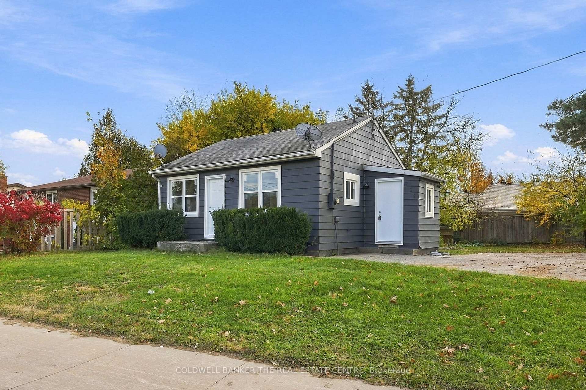 Photo of 202 Ferndale Drive N