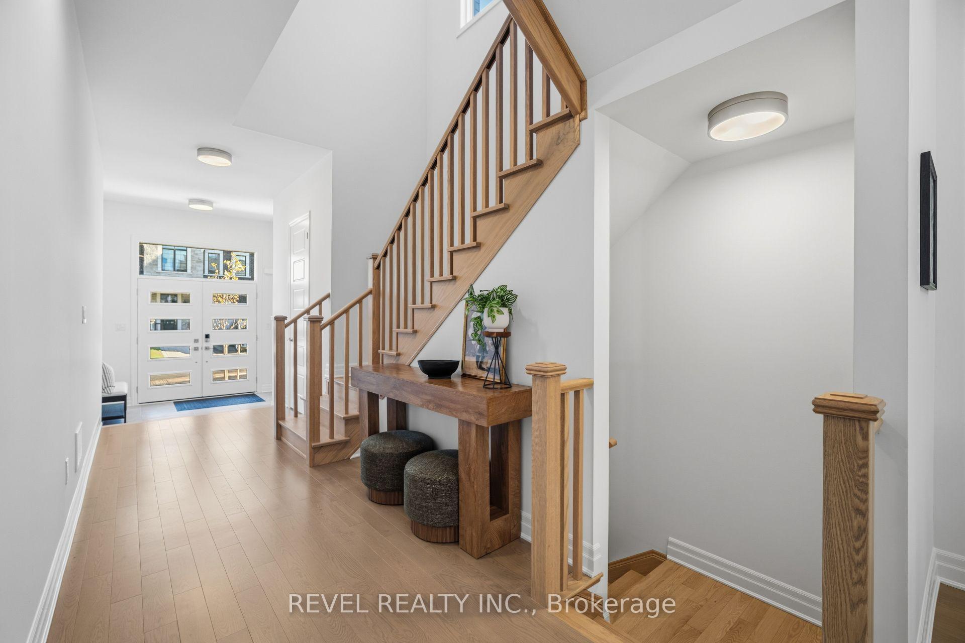 Photo 5 of 1251 Black Bear Trail, Oakville, Joshua Meadows — HOMEH