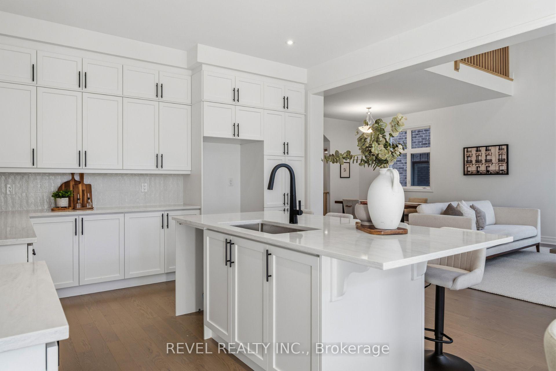 Photo 14 of 1251 Black Bear Trail, Oakville, Joshua Meadows — HOMEH