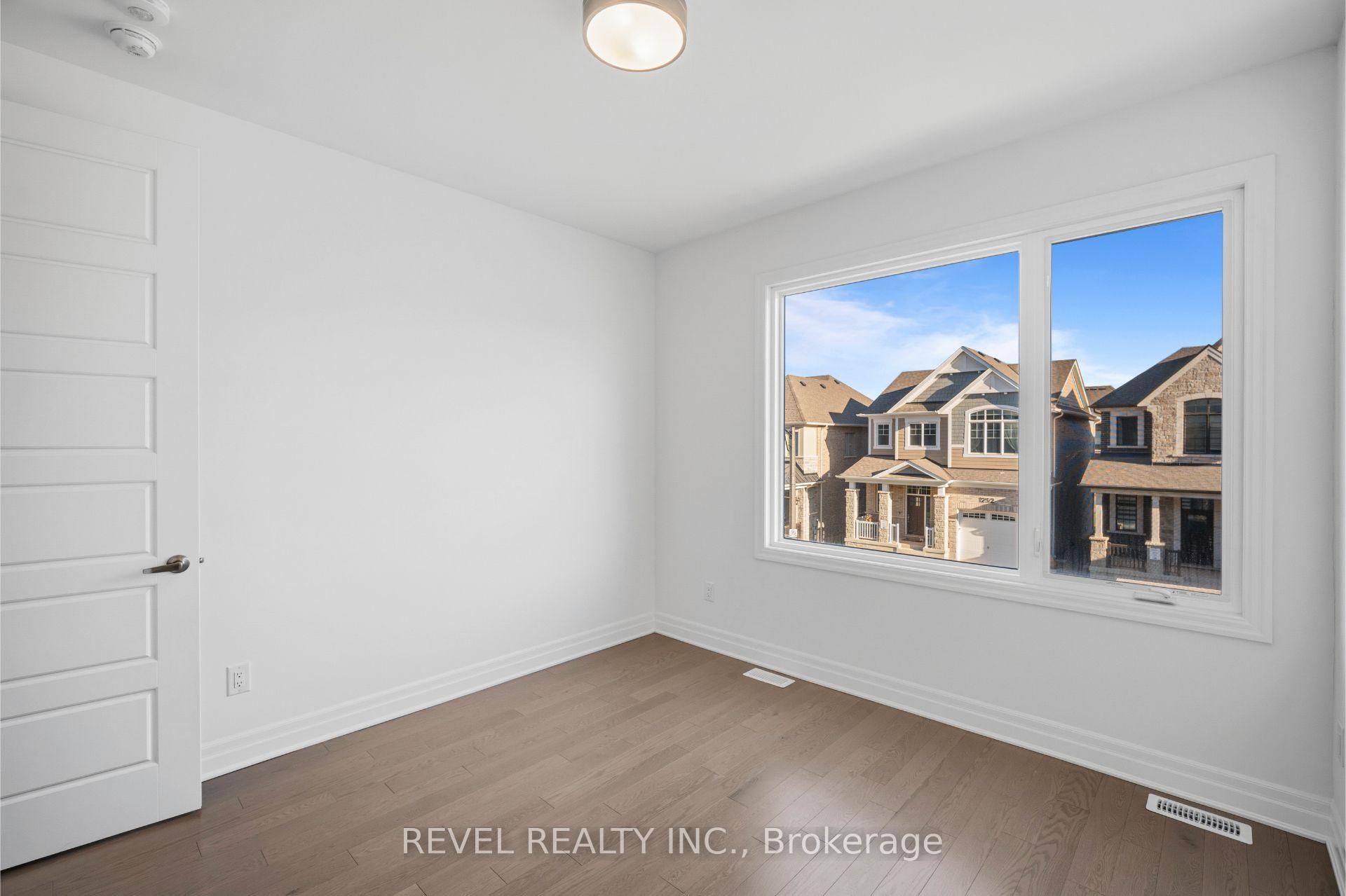 Photo 35 of 1251 Black Bear Trail, Oakville, Joshua Meadows — HOMEH