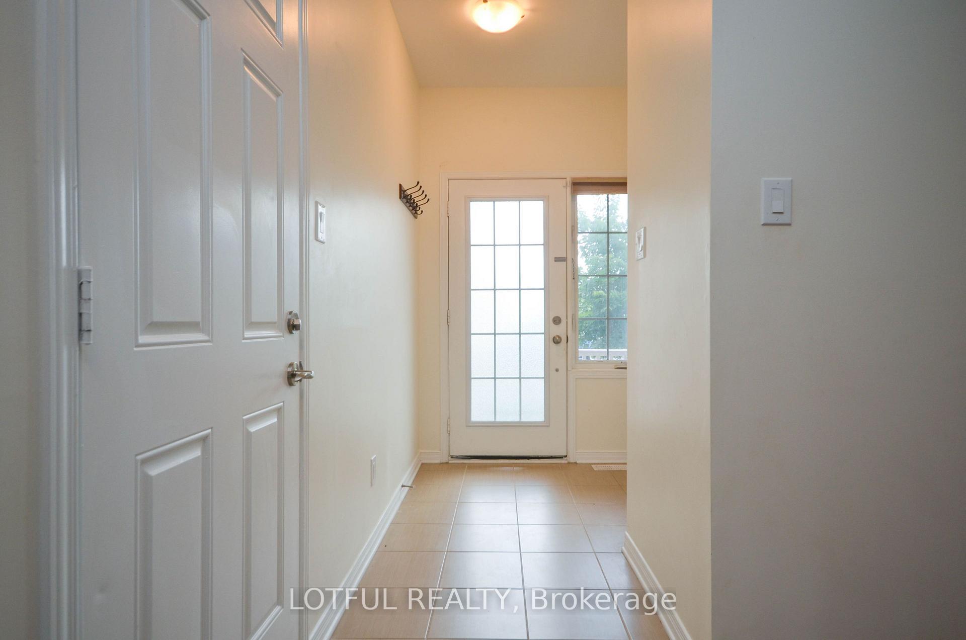 Photo 5 of 62 Dundalk Private, Ottawa, Barrhaven - Stonebridge — HOMEH