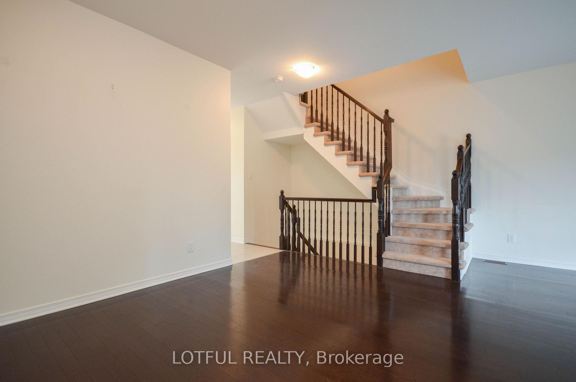 Photo 9 of 62 Dundalk Private, Ottawa, Barrhaven - Stonebridge — HOMEH