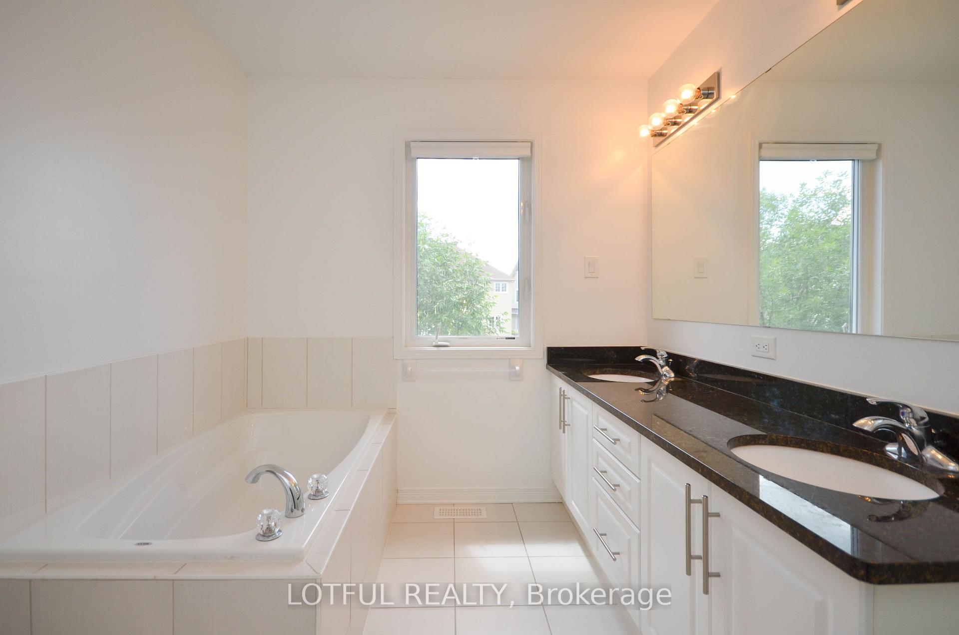 Photo 23 of 62 Dundalk Private, Ottawa, Barrhaven - Stonebridge — HOMEH