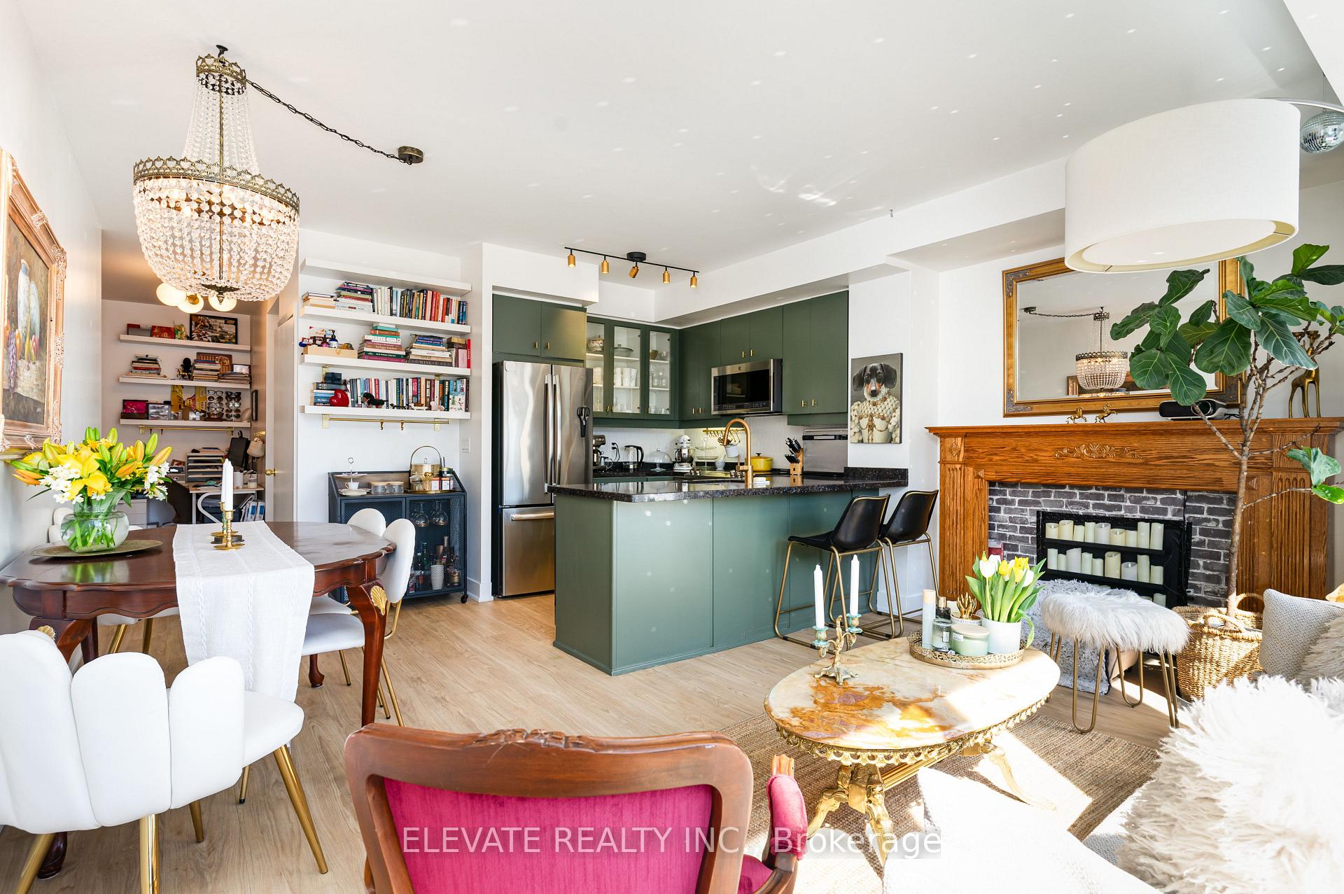 Photo 5 of Unit 802, 168 King Street E, Toronto, Moss Park — HOMEH