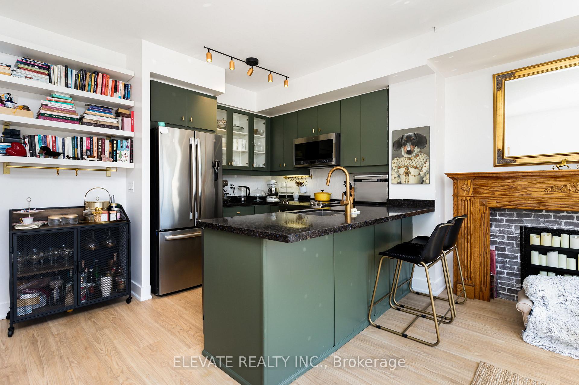 Photo 10 of Unit 802, 168 King Street E, Toronto, Moss Park — HOMEH