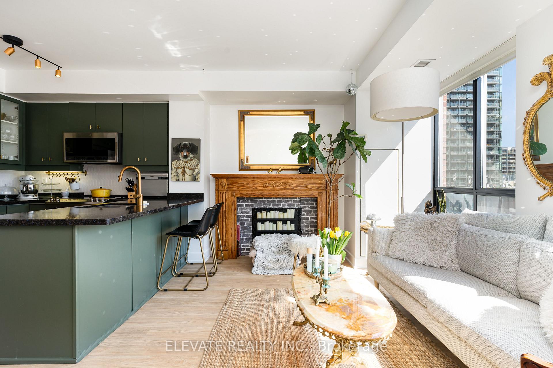 Photo 11 of Unit 802, 168 King Street E, Toronto, Moss Park — HOMEH