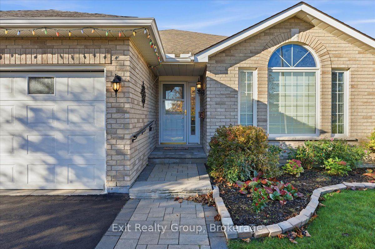 Photo 4 of 6 Hemlock Crescent, Belleville, Belleville Ward — HOMEH