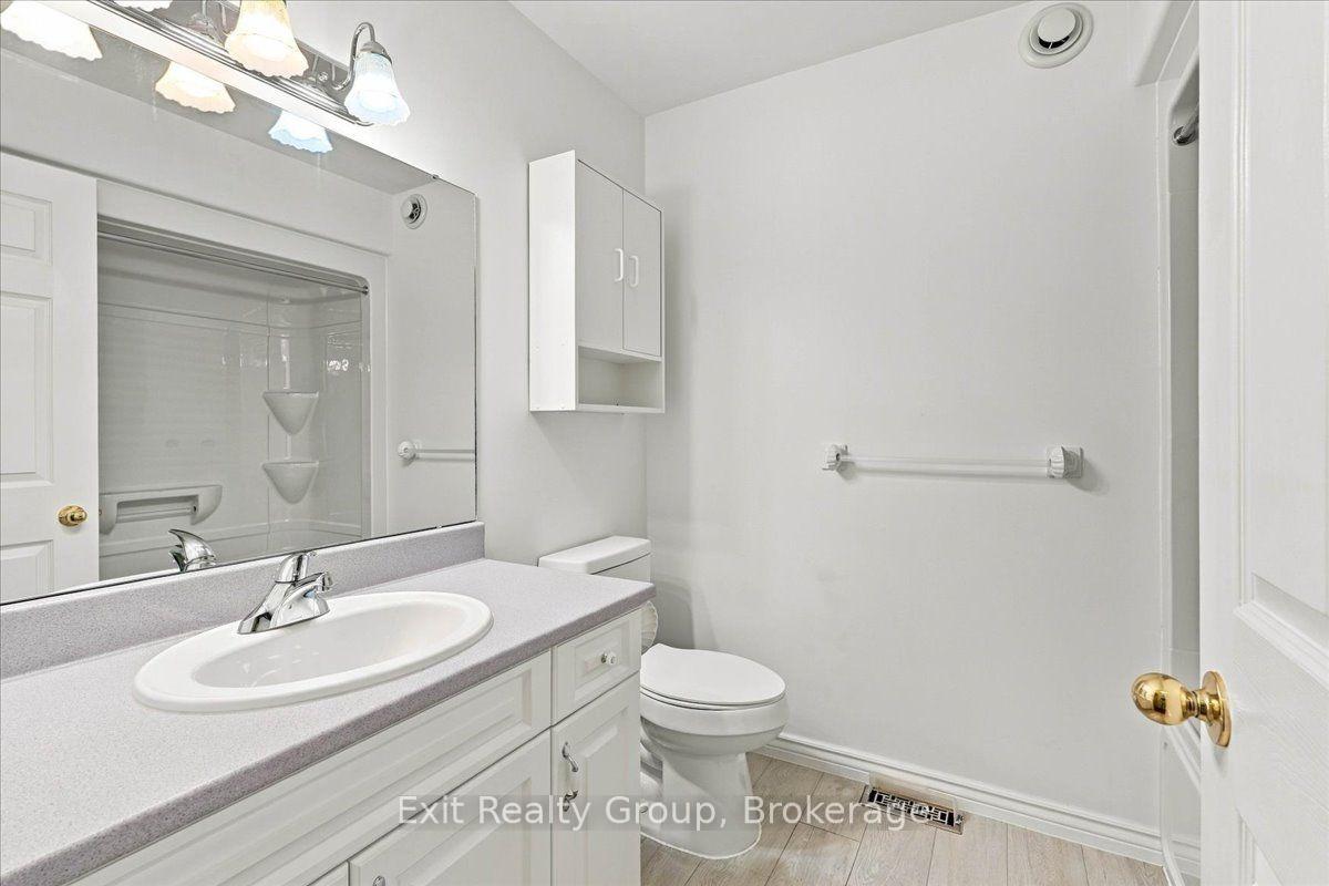 Photo 22 of 6 Hemlock Crescent, Belleville, Belleville Ward — HOMEH