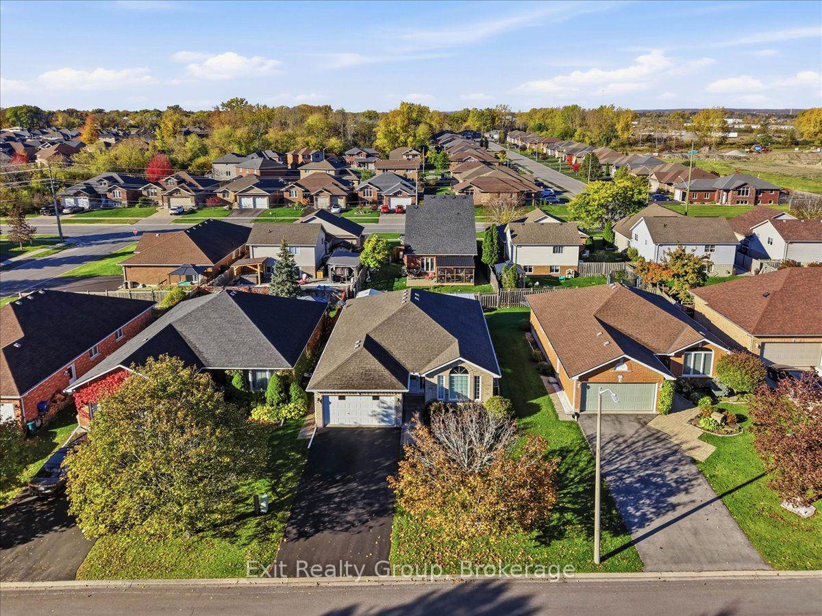 Photo 40 of 6 Hemlock Crescent, Belleville, Belleville Ward — HOMEH