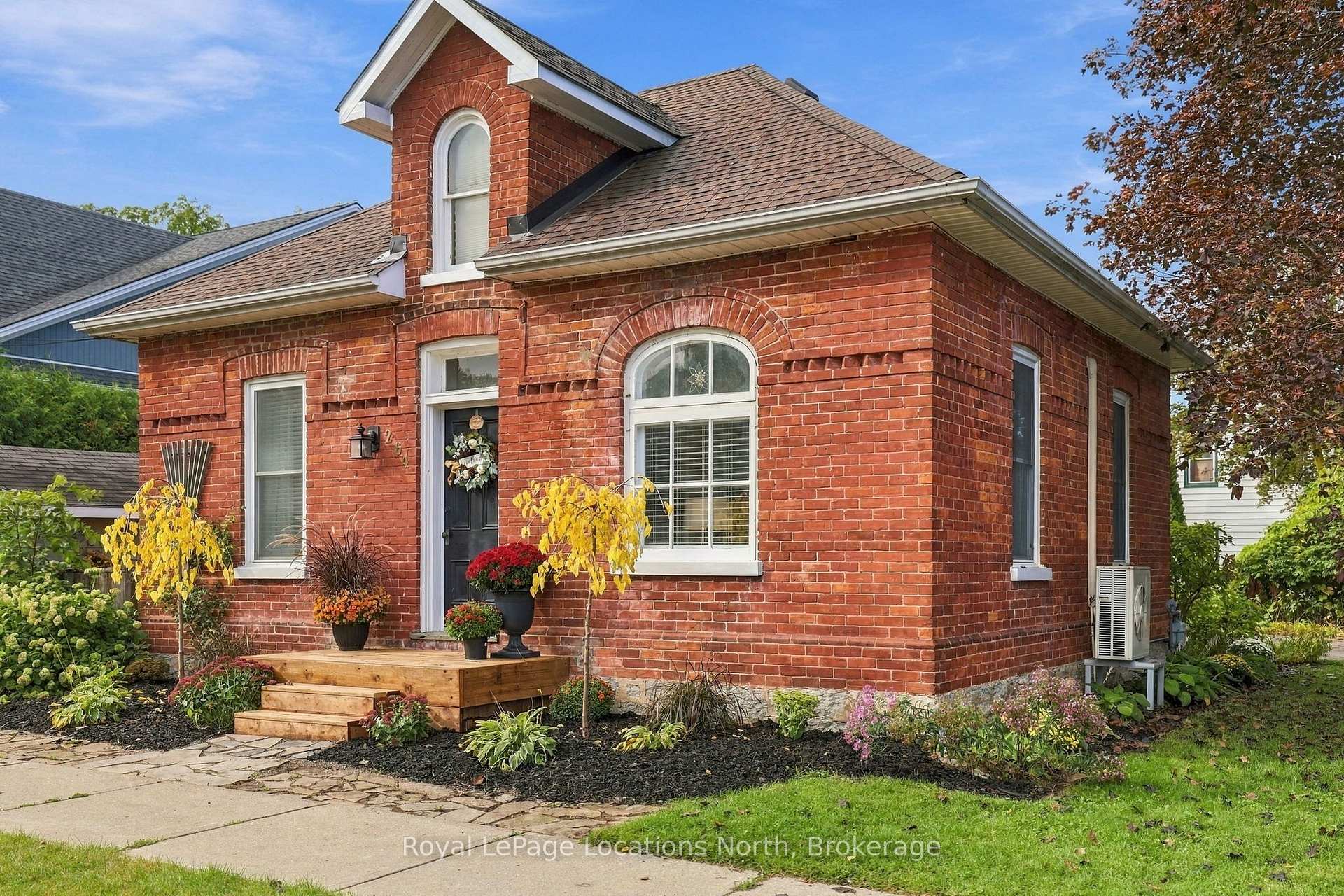 Photo of 264 Saint Paul Street