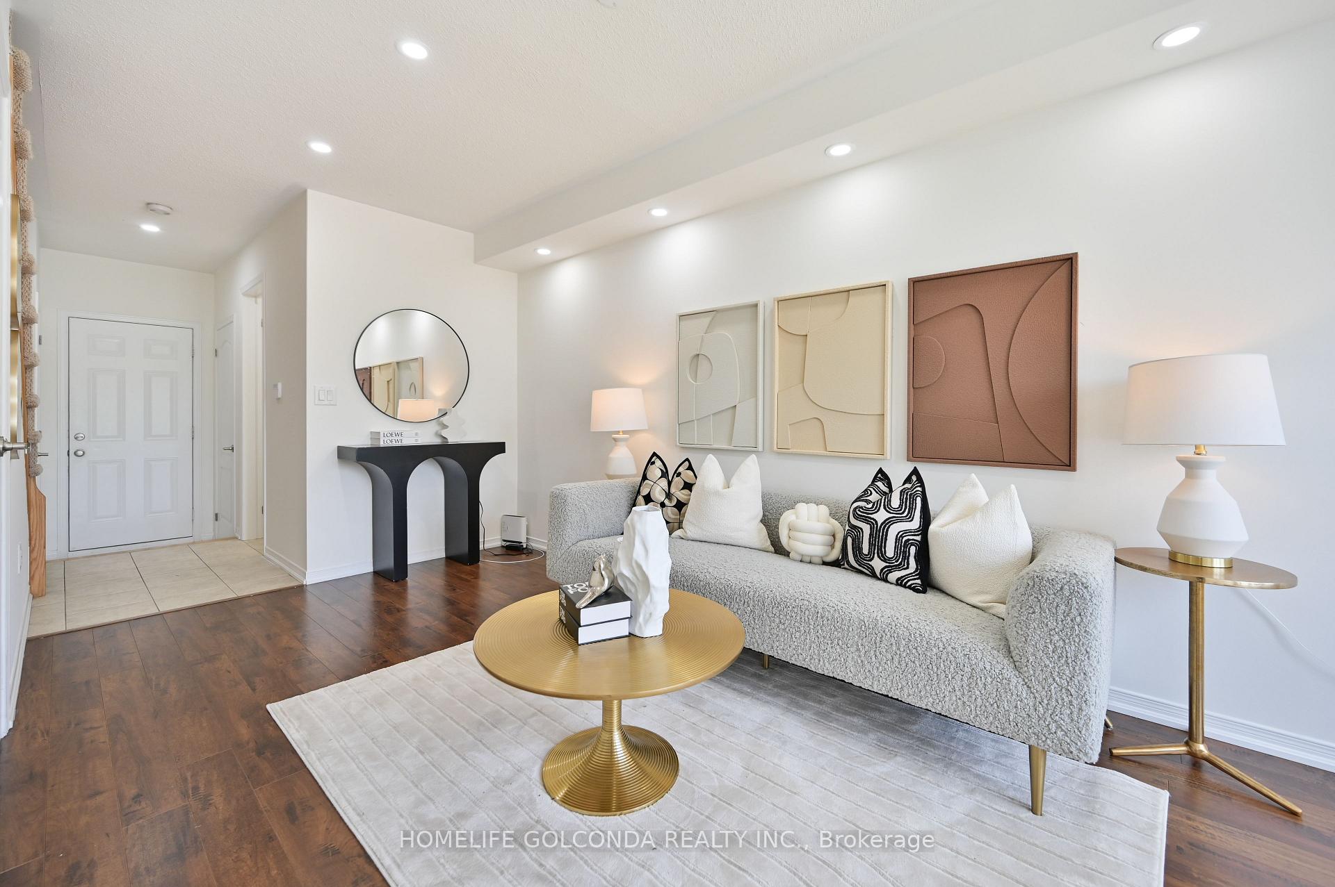 Photo 4 of 5277 Major Mackenzie Drive E, Markham, Berczy — HOMEH