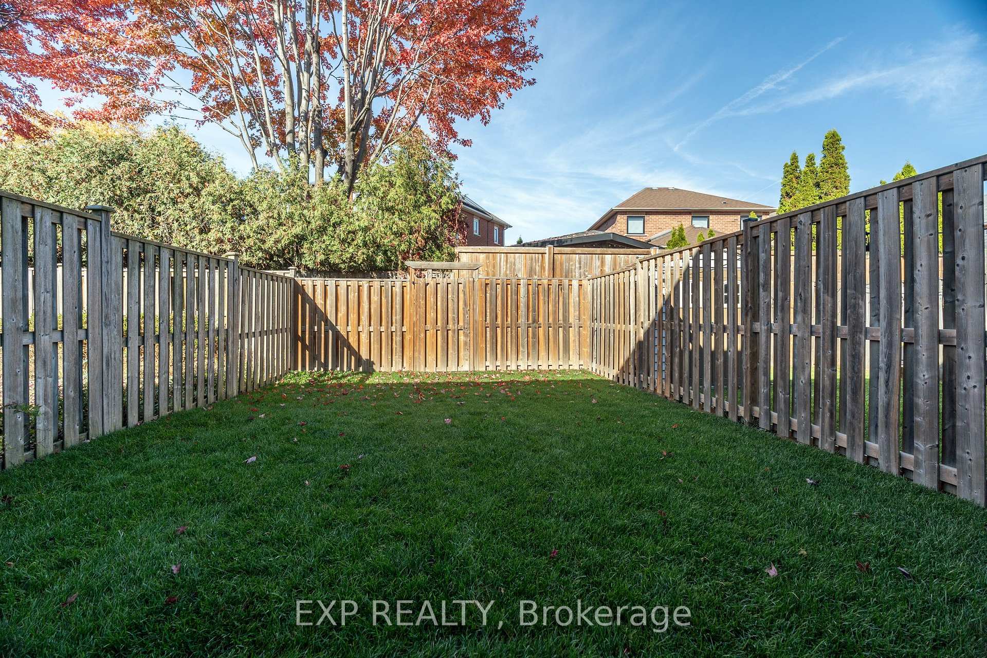 Photo 19 of 37 Cresthaven Road, Brampton, Snelgrove — HOMEH