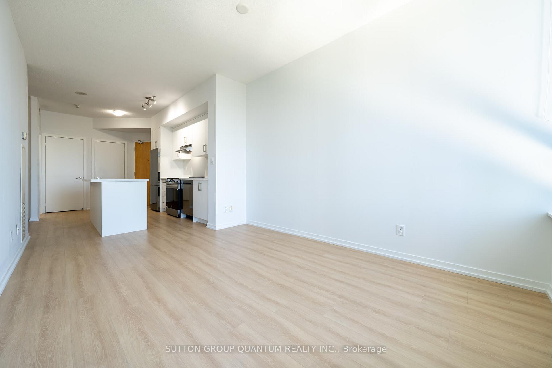 Photo 10 of Unit 1405, 55 Bremner Boulevard, Toronto, Waterfront Communities — HOMEH