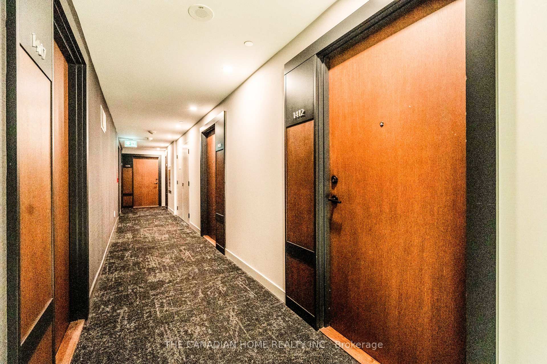 Photo 2 of Unit 1412, 4065 Confederation Parkway, Mississauga, City Centre — HOMEH